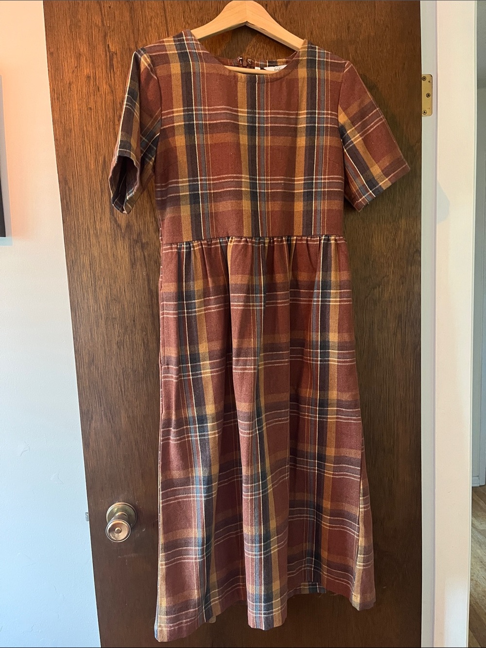 Women’s Casual Plaid Midi Dress in Rust and Mustard